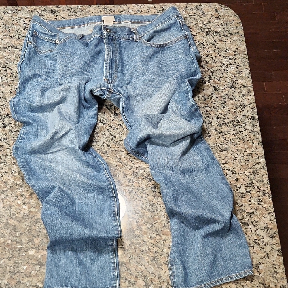 Authentic Vintage GAP Easy Fit Blue Jeans with Distressed Look